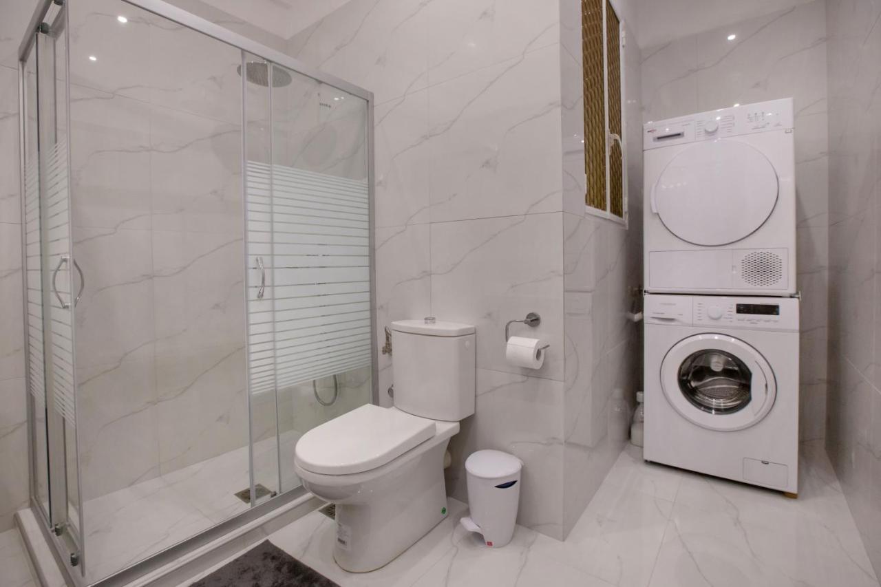 Upscale Luxury Athens Renovated Dream Home In One Of The Most Favorable Locations By National Gardens, Zoo & Hellenic Parliament In Syntagma And Stylish Exquisite Kolonaki Neighborhood エクステリア 写真