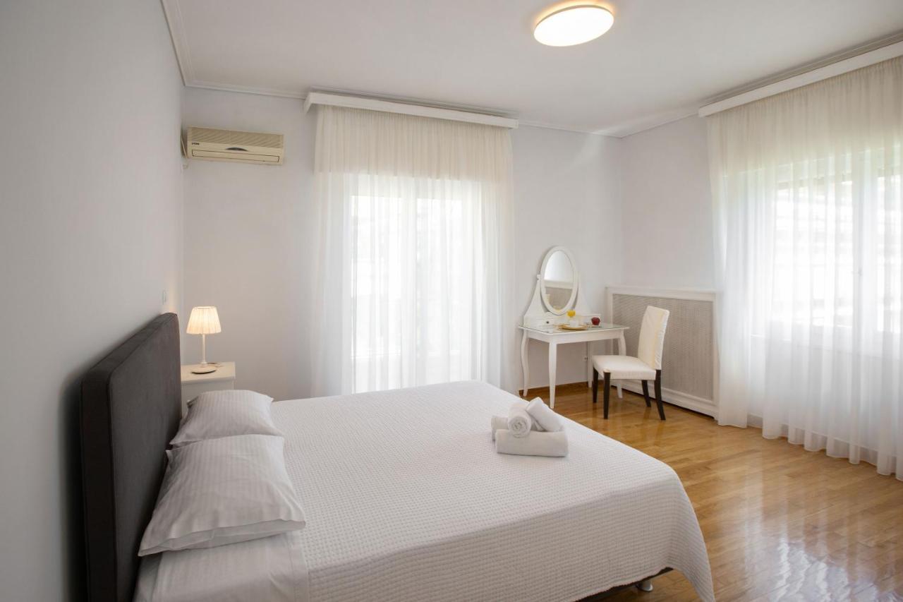 Upscale Luxury Athens Renovated Dream Home In One Of The Most Favorable Locations By National Gardens, Zoo & Hellenic Parliament In Syntagma And Stylish Exquisite Kolonaki Neighborhood エクステリア 写真