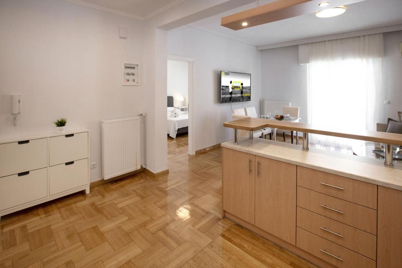 Upscale Luxury Athens Renovated Dream Home In One Of The Most Favorable Locations By National Gardens, Zoo & Hellenic Parliament In Syntagma And Stylish Exquisite Kolonaki Neighborhood エクステリア 写真